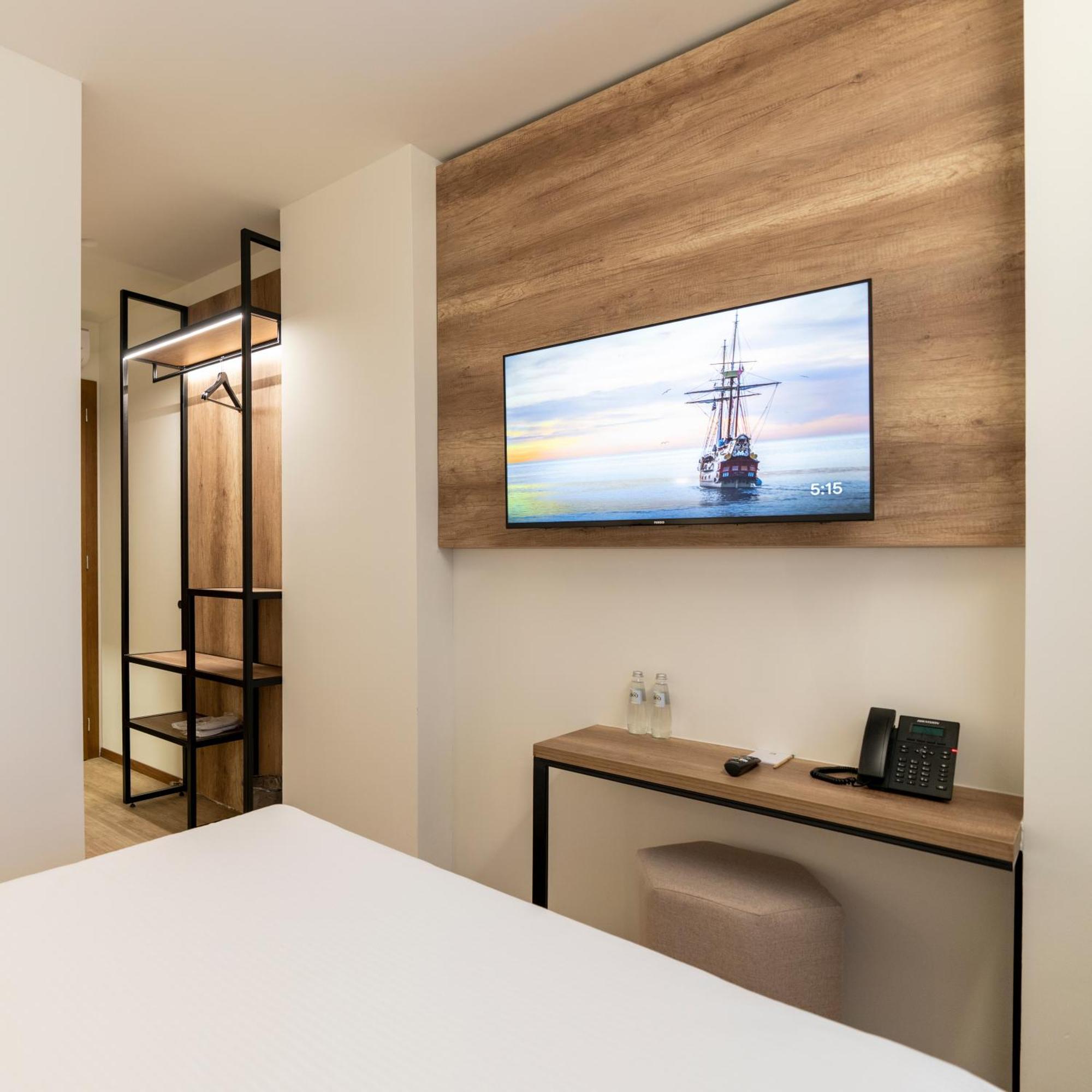 Star Hill Hotel Prisztina Zewnętrze zdjęcie