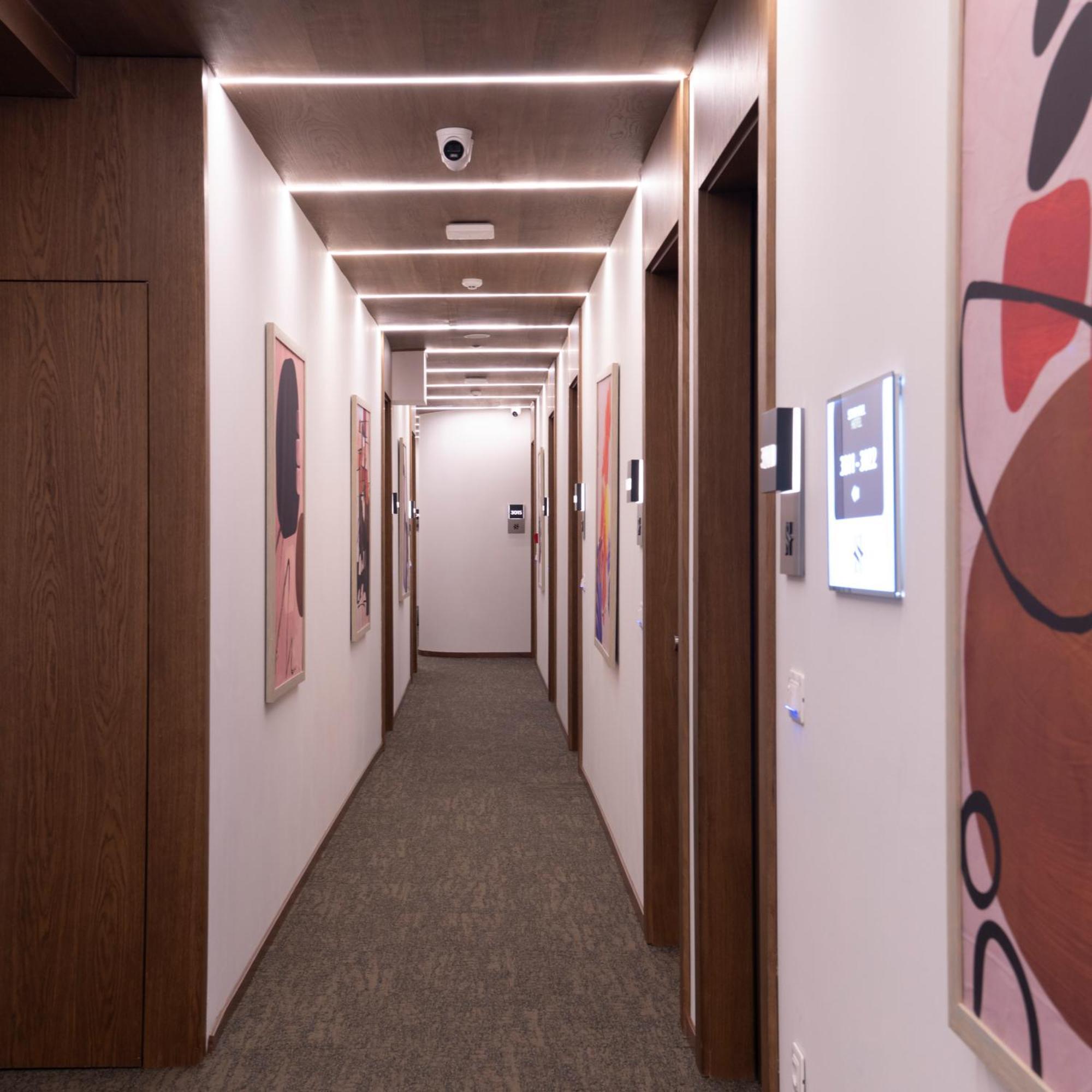 Star Hill Hotel Prisztina Zewnętrze zdjęcie