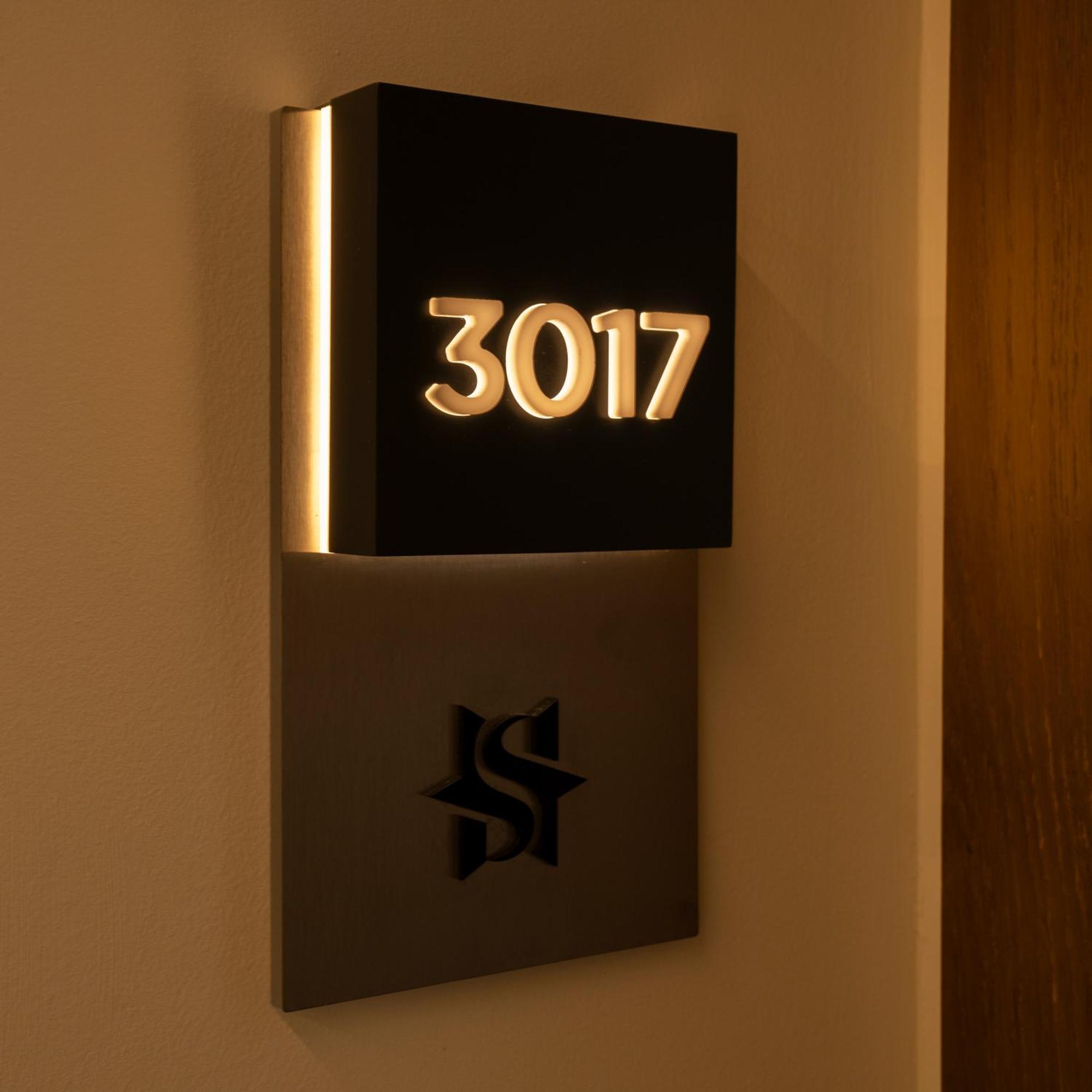 Star Hill Hotel Prisztina Zewnętrze zdjęcie