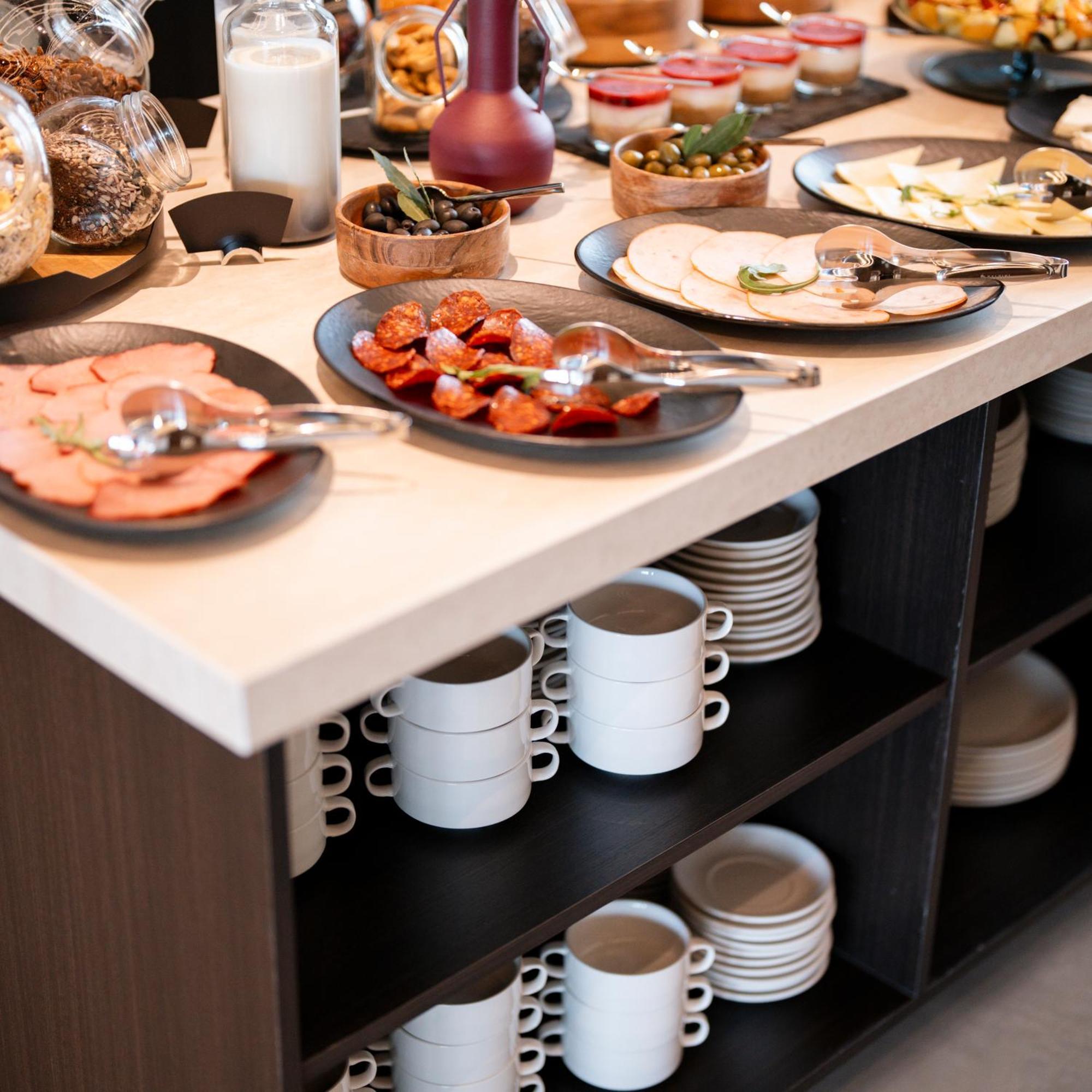 Star Hill Hotel Prisztina Zewnętrze zdjęcie