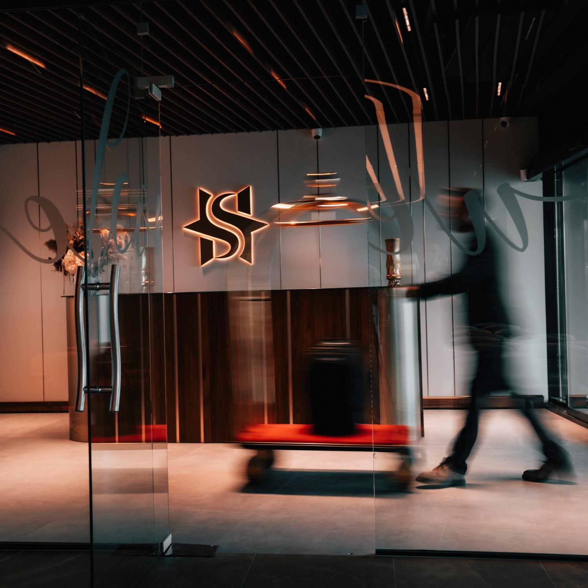 Star Hill Hotel Prisztina Zewnętrze zdjęcie